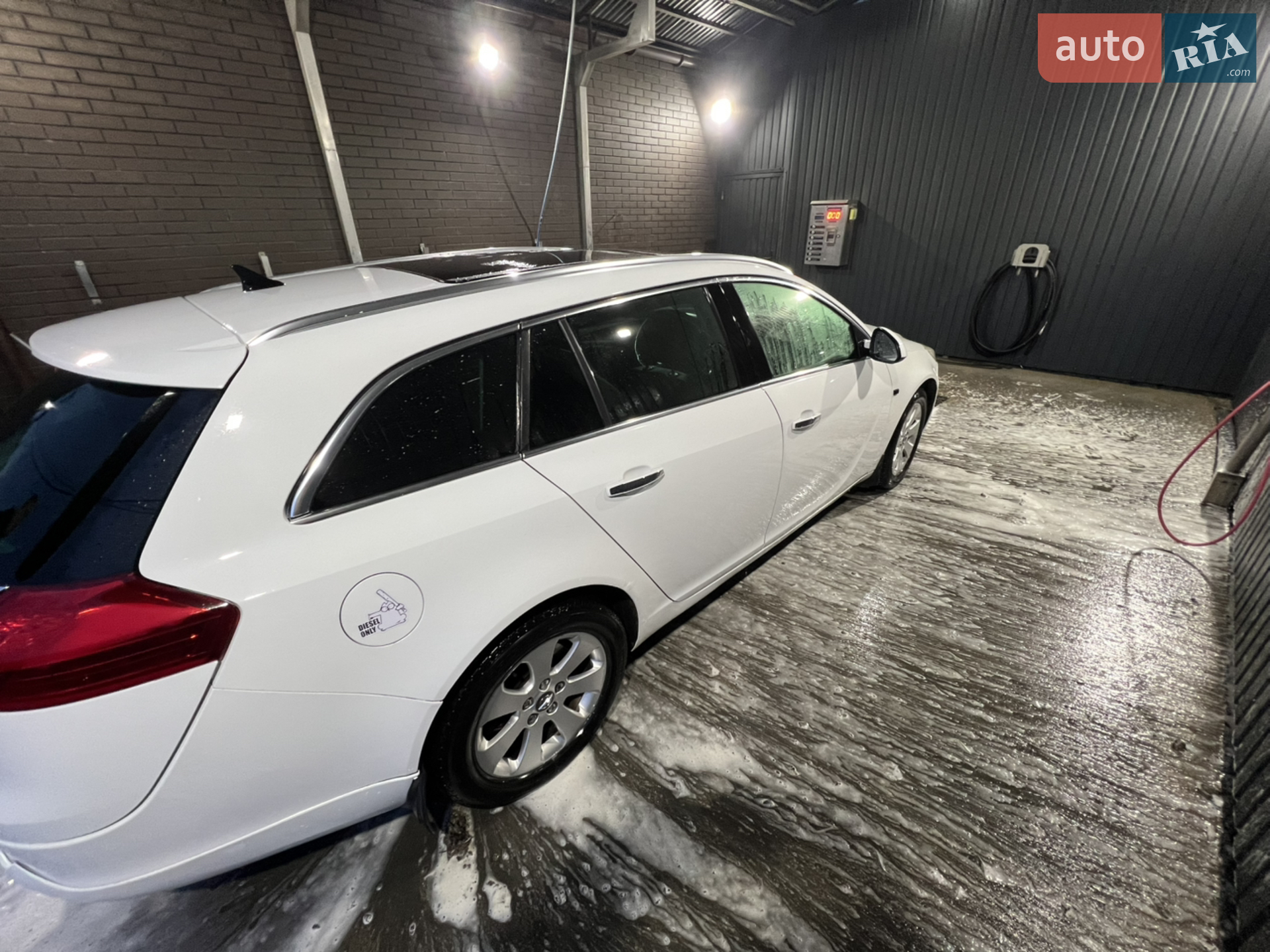 2011 Opel Insignia - мініатюра 2