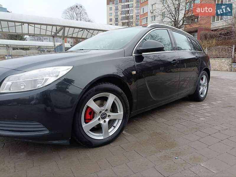 Универсал Opel Insignia 2010 в Тернополе