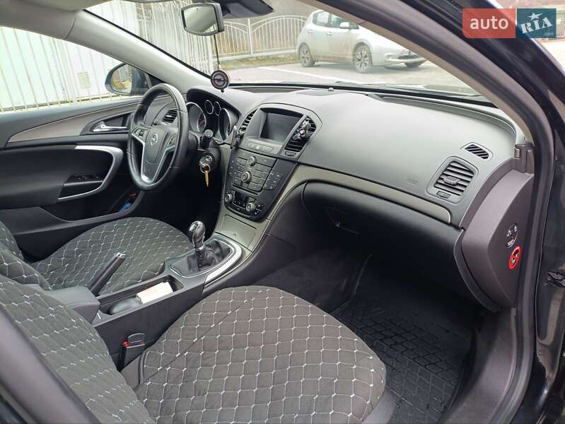 Универсал Opel Insignia 2010 в Тернополе