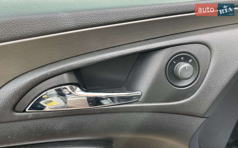 Универсал Opel Insignia 2013 в Стрые фото 19 Универсал Opel Insignia 2013 в Стрые