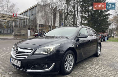 Універсал Opel Insignia 2014 в Чернівцях