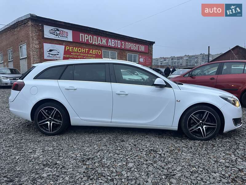 Универсал Opel Insignia 2014 в Смеле