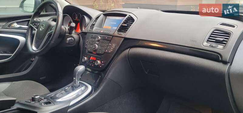 Универсал Opel Insignia 2011 в Львове