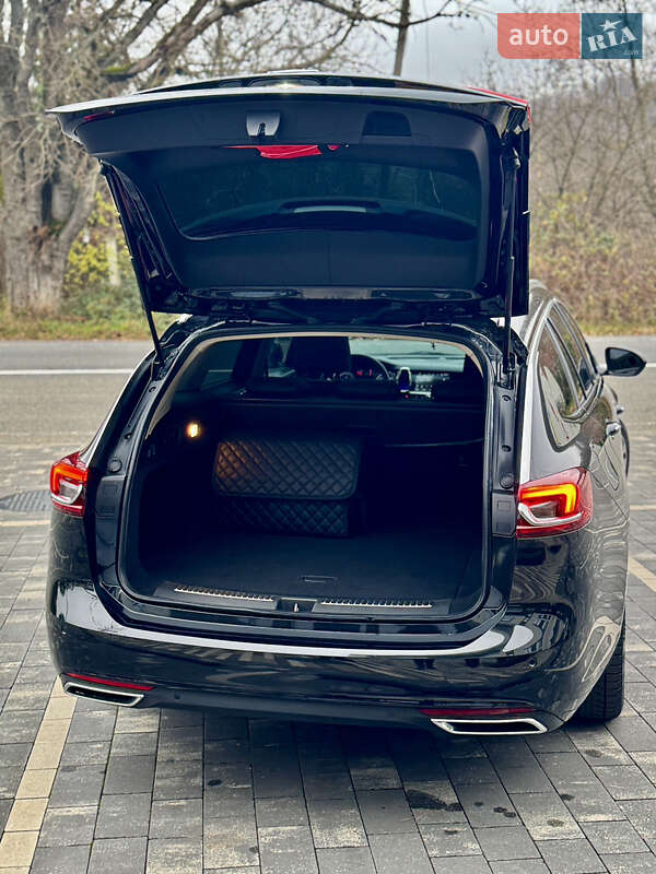 Универсал Opel Insignia 2018 в Ужгороде