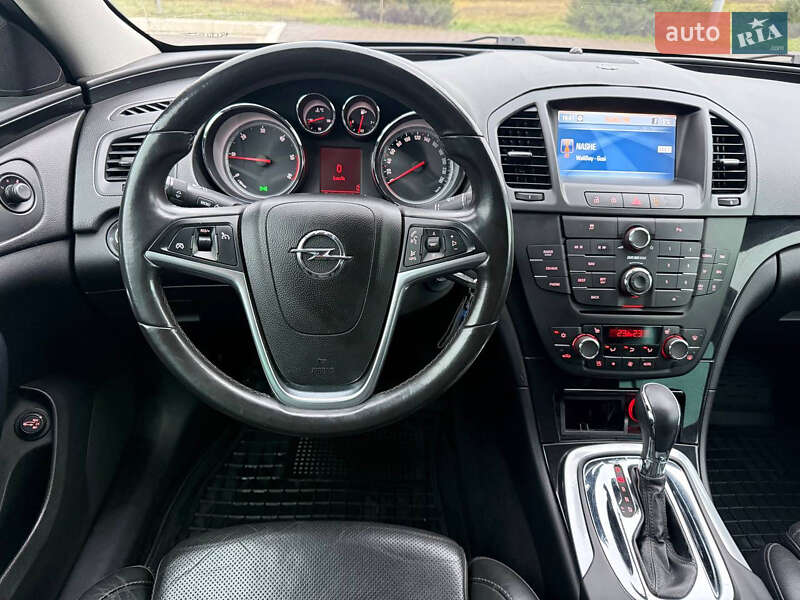 Універсал Opel Insignia 2009 в Києві