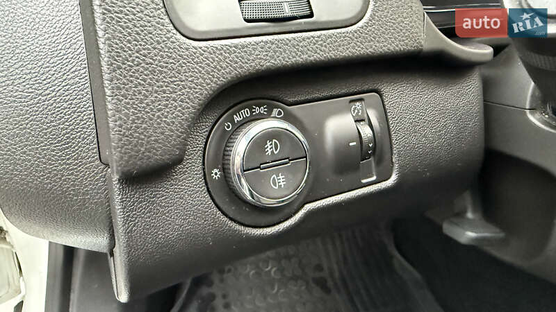 Універсал Opel Insignia 2015 в Івано-Франківську фото 38 Універсал Opel Insignia 2015 в Івано-Франківську