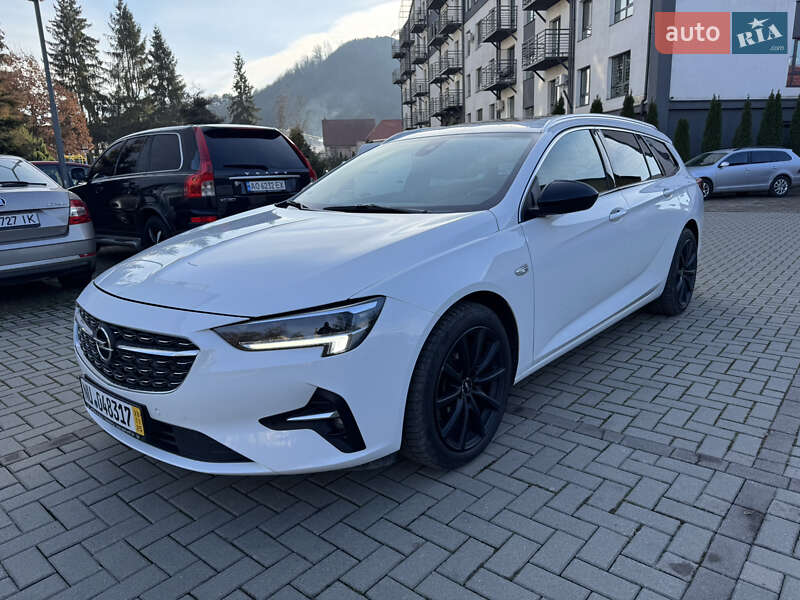 Opel Insignia 2021