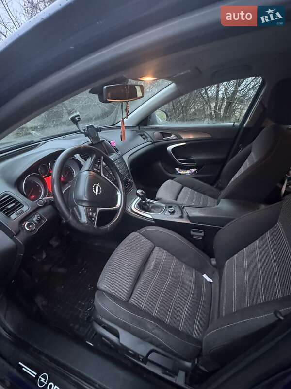 Универсал Opel Insignia 2010 в Хмельницком