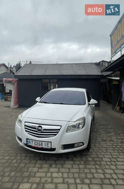 Седан Opel Insignia 2010 в Коломиї