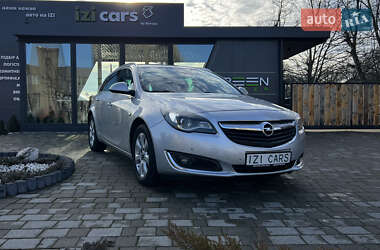 Универсал Opel Insignia 2015 в Львове