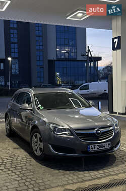 Універсал Opel Insignia 2016 в Івано-Франківську