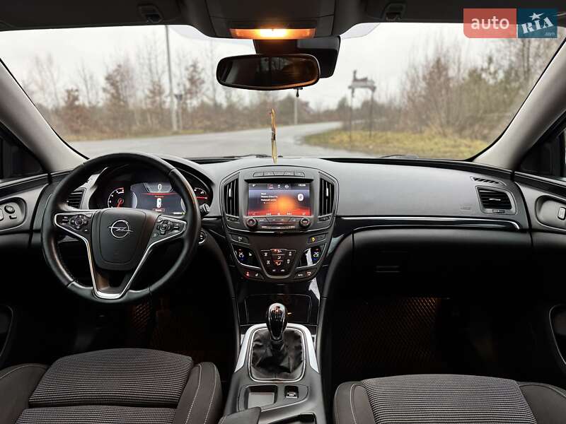 Лифтбек Opel Insignia 2014 в Львове