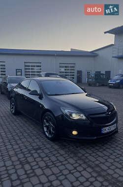 Лифтбек Opel Insignia 2016 в Березному
