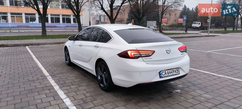 Лифтбек Opel Insignia 2017 в Черкассах