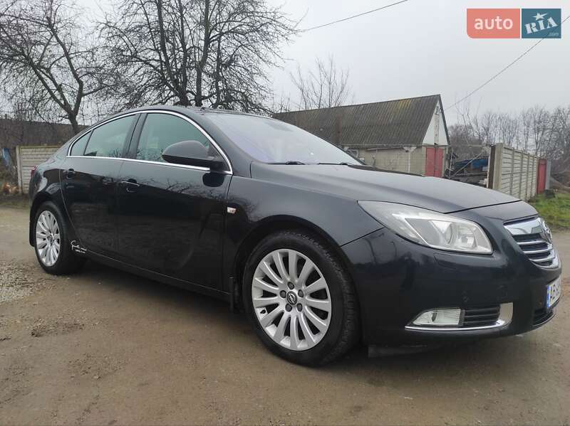 Ліфтбек Opel Insignia 2010 в Вінниці