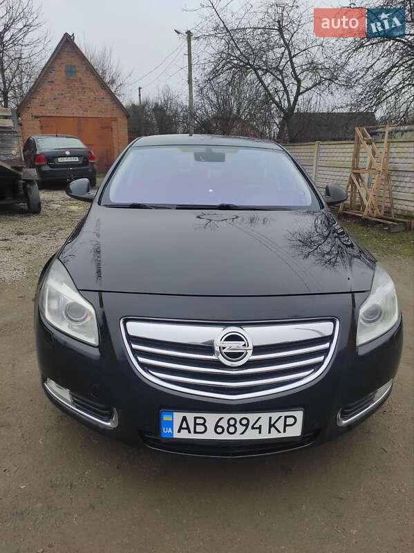 Ліфтбек Opel Insignia 2010 в Вінниці