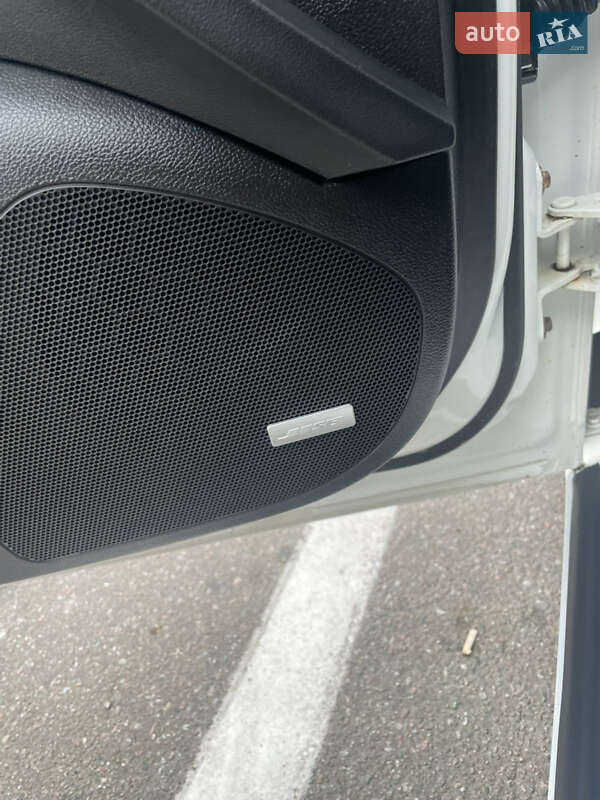 Універсал Opel Insignia 2014 в Чернігові