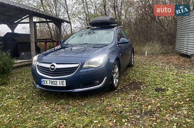 Універсал Opel Insignia 2016 в Острозі