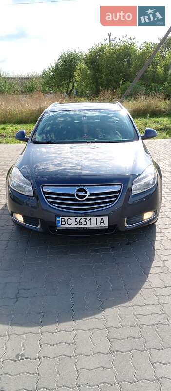 Универсал Opel Insignia 2009 в Львове