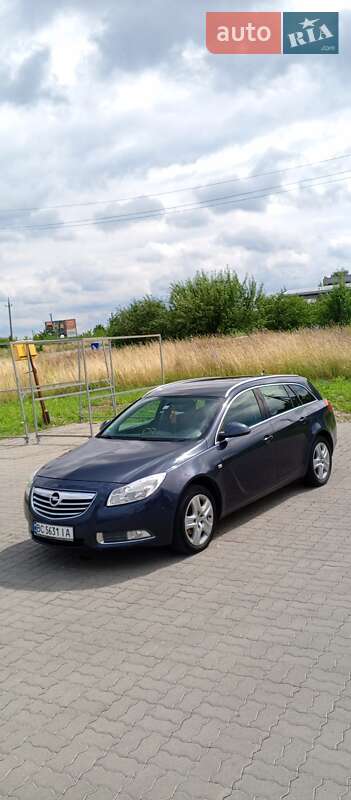 Универсал Opel Insignia 2009 в Львове
