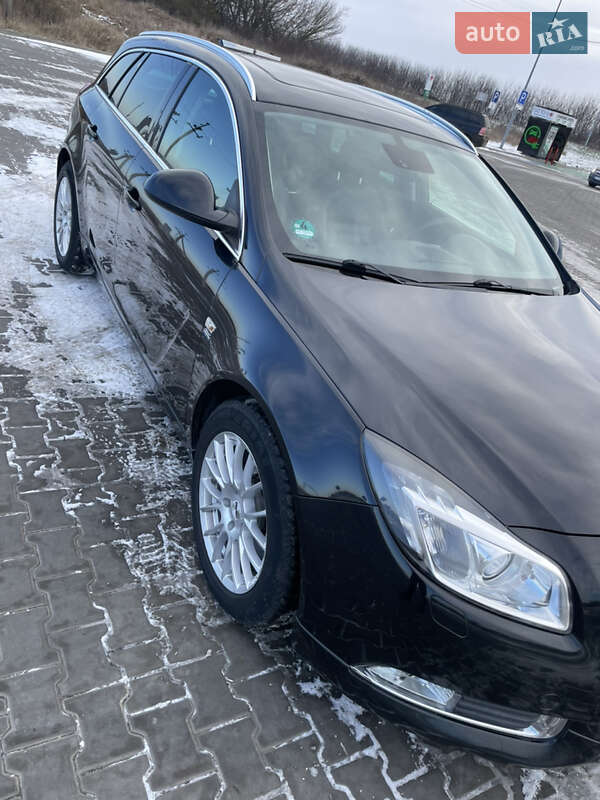 Універсал Opel Insignia 2012 в Горохові