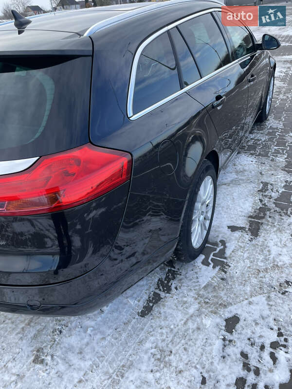 Універсал Opel Insignia 2012 в Горохові