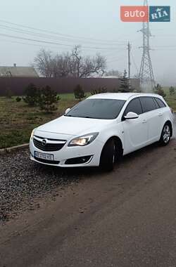 Універсал Opel Insignia 2016 в Дніпрі