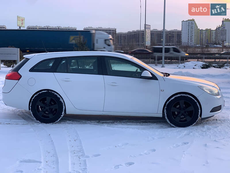 Універсал Opel Insignia 2012 в Києві