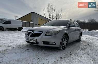 Універсал Opel Insignia 2010 в Дрогобичі