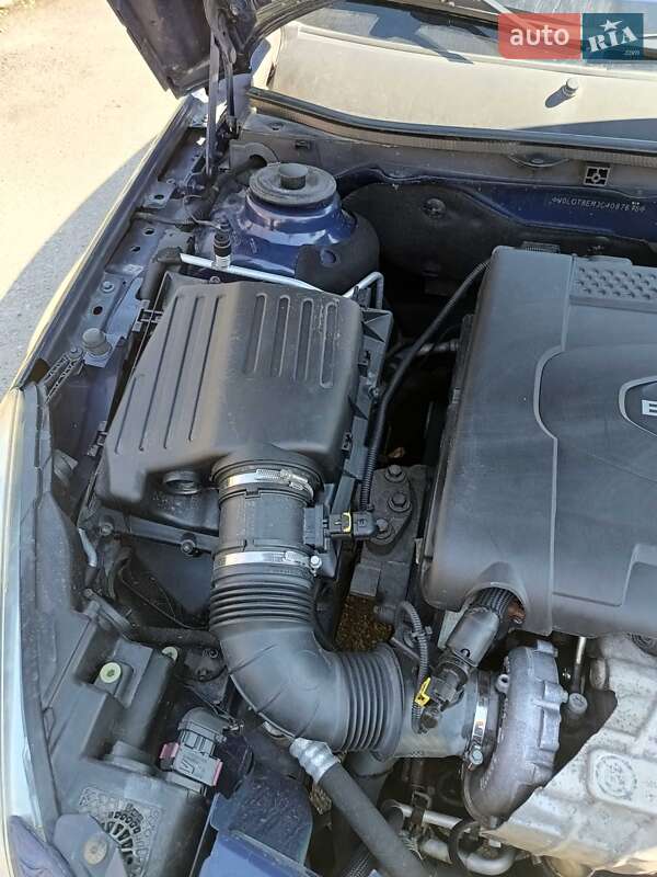 Универсал Opel Insignia 2012 в Млинове