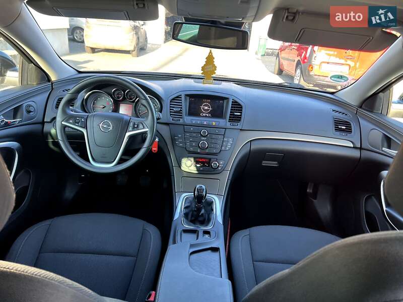 Универсал Opel Insignia 2010 в Луцке
