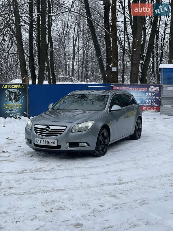 Opel Insignia 2011