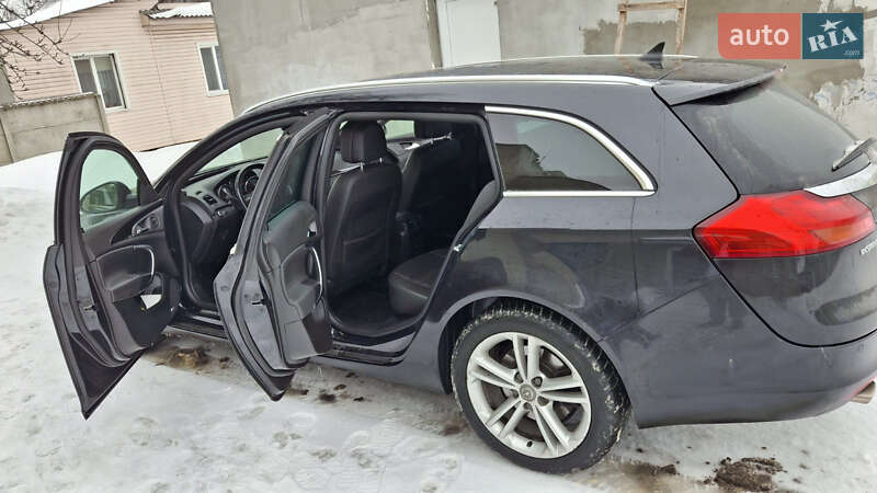 Универсал Opel Insignia 2012 в Луцке