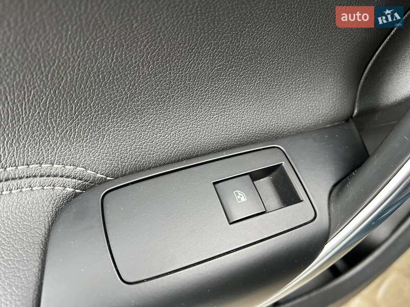 Универсал Opel Insignia 2015 в Львове фото 33 Универсал Opel Insignia 2015 в Львове