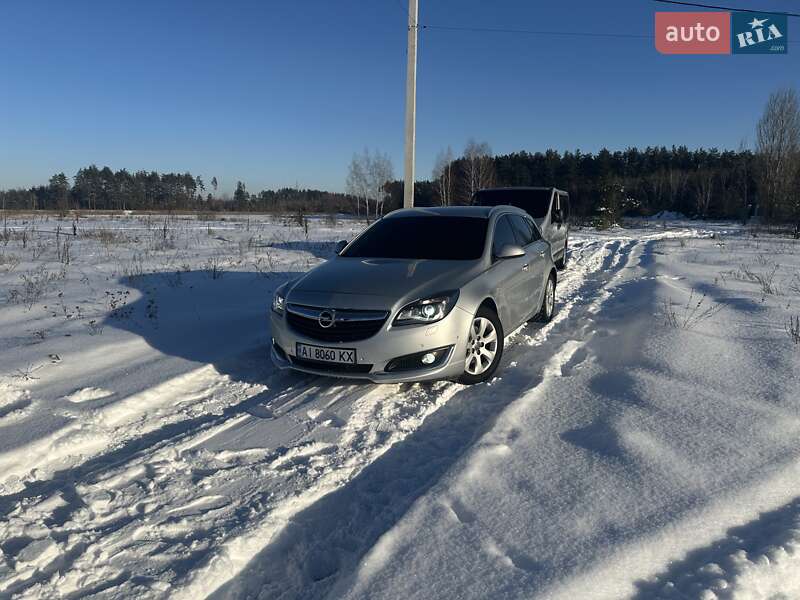 Универсал Opel Insignia 2014 в Киеве