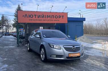 Універсал Opel Insignia 2013 в Сумах