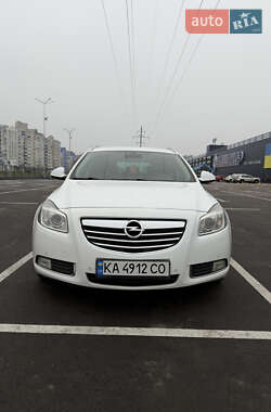 Универсал Opel Insignia 2010 в Чернигове