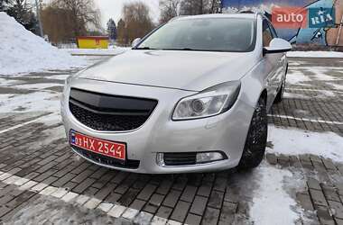 Универсал Opel Insignia 2013 в Луцке