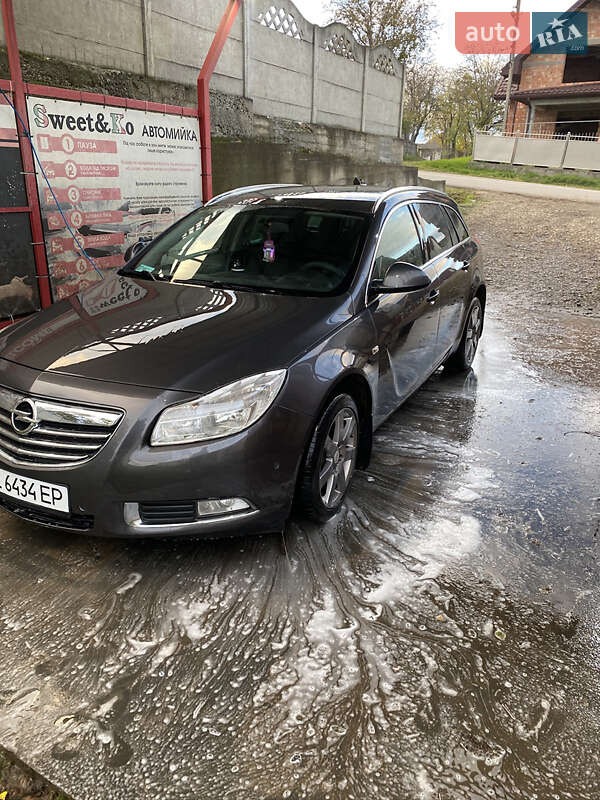 Универсал Opel Insignia 2010 в Черновцах фото 12 Универсал Opel Insignia 2010 в Черновцах