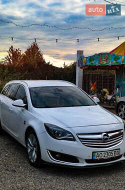 Универсал Opel Insignia 2015 в Иршаве