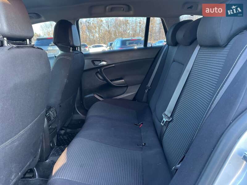 Универсал Opel Insignia 2013 в Стрые фото 16 Универсал Opel Insignia 2013 в Стрые