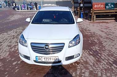 Універсал Opel Insignia 2012 в Сарнах