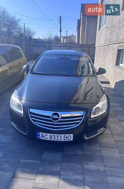 Ліфтбек Opel Insignia 2011 в Луцьку
