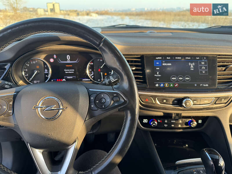 Лифтбек Opel Insignia 2021 в Хмельницком