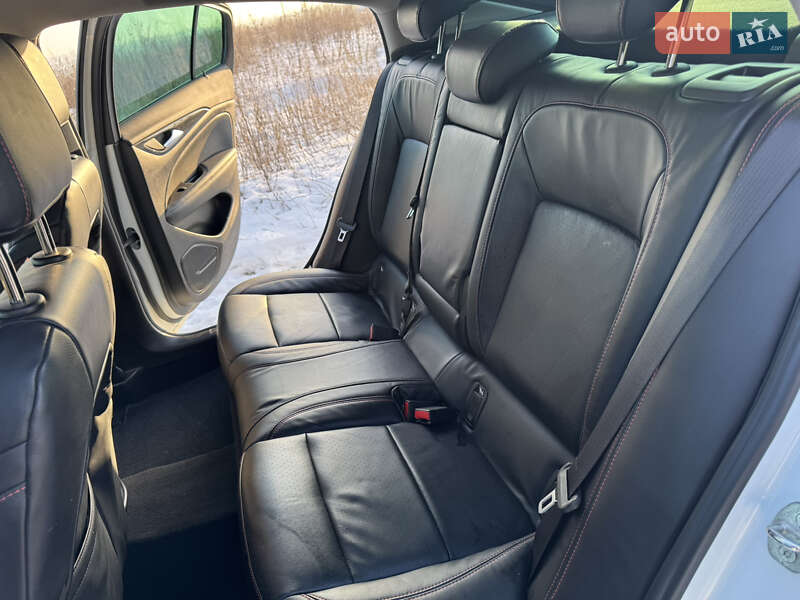 Лифтбек Opel Insignia 2021 в Хмельницком