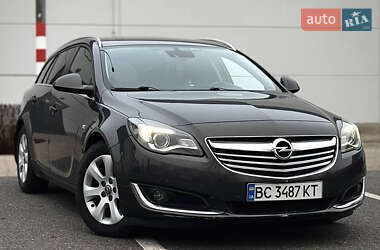 Універсал Opel Insignia 2015 в Самборі