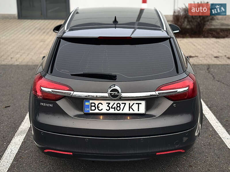 Универсал Opel Insignia 2015 в Самборе