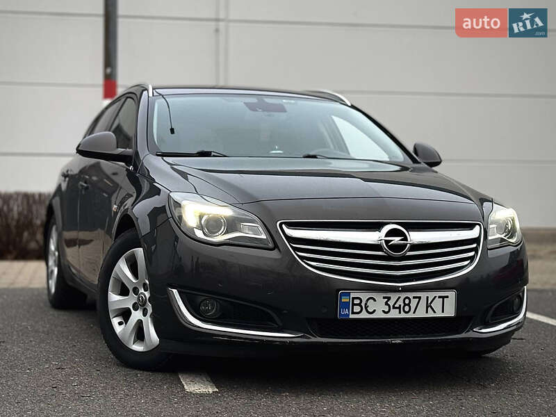 Универсал Opel Insignia 2015 в Самборе