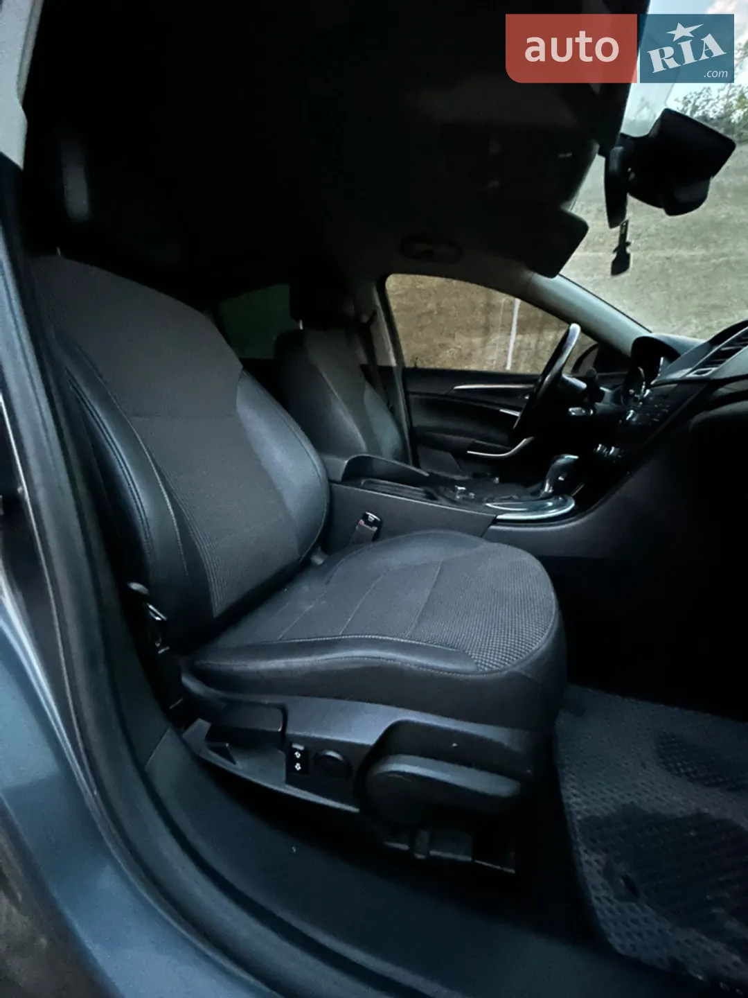 2012 Opel Insignia - мініатюра 13