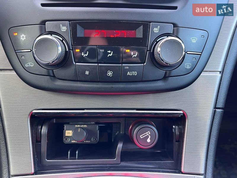 Седан Opel Insignia 2011 в Николаеве